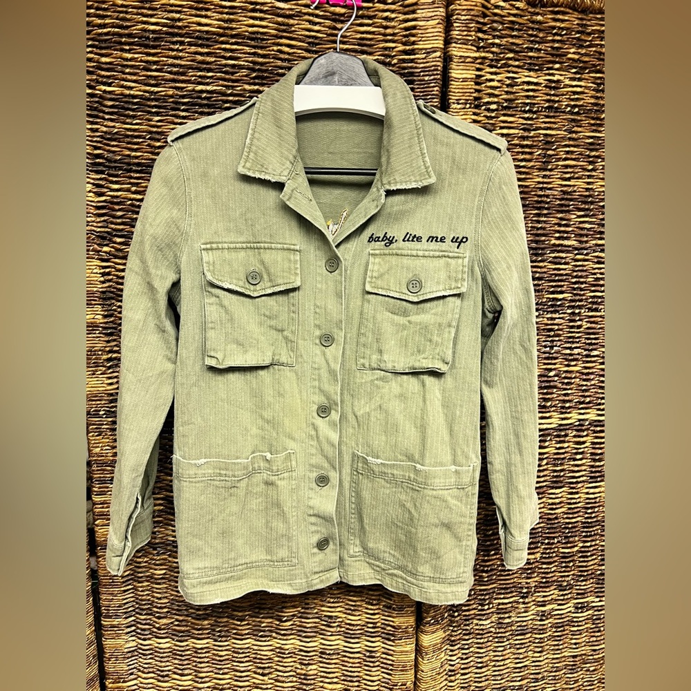 Honey Punch - Small Green embroidered jacket,‎ “baby lite me up”